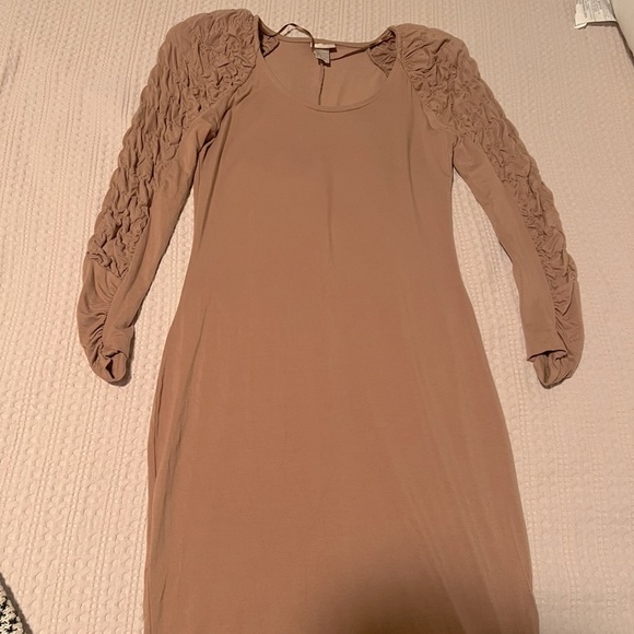 “Charlene” H&M Midi Bodycon Dress. Size US 6. Excellent Stretch! Great Fit! - Picture 4 of 5